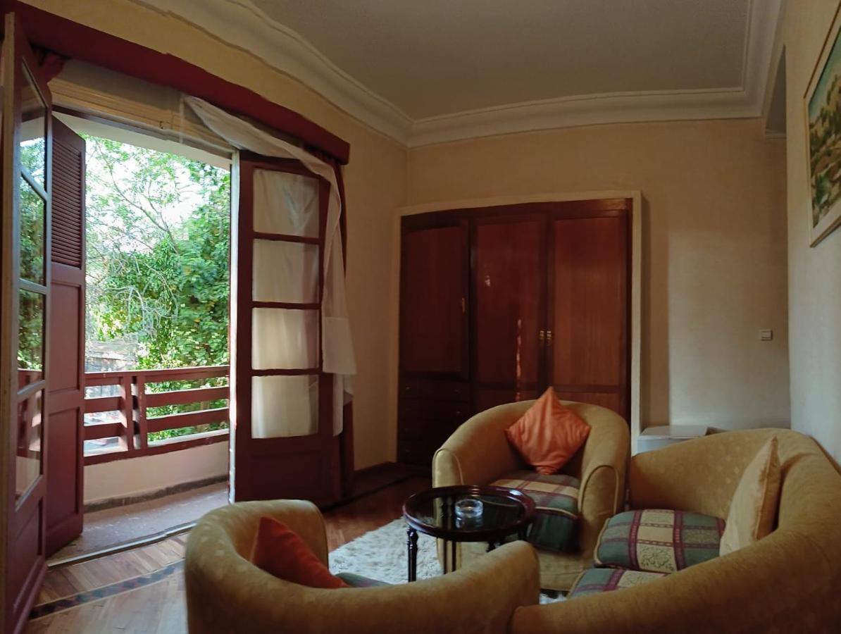 Hotel Panorama Азру Екстериор снимка